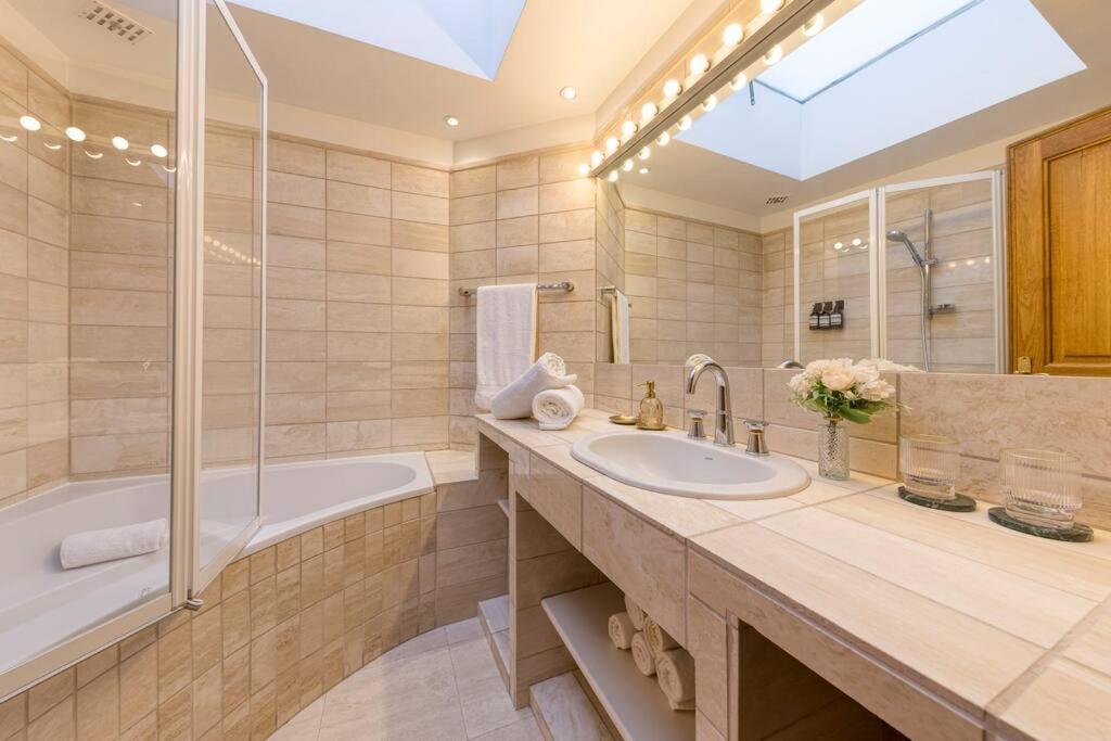 Chic Penthouse Grand-place Appartement